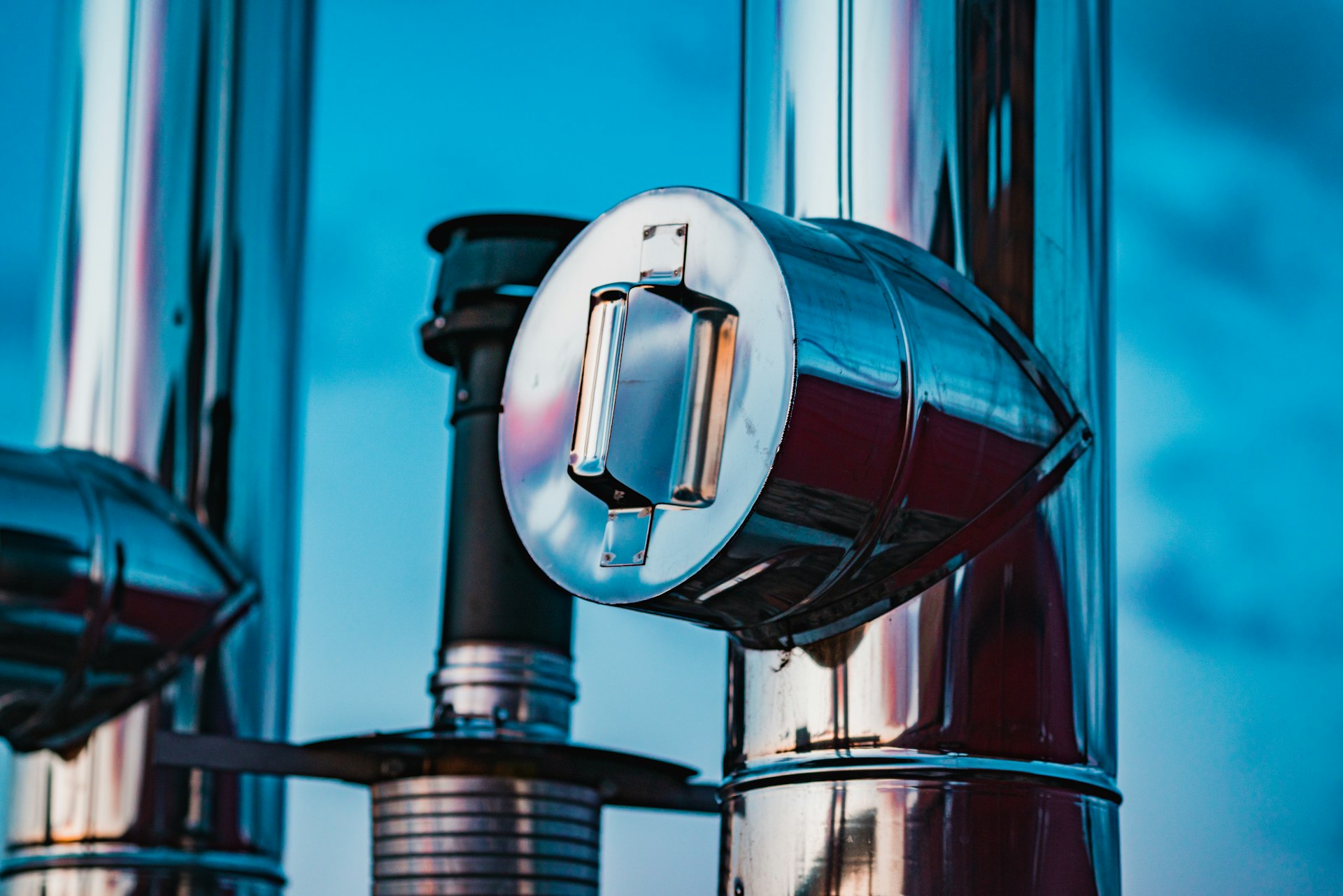 Fabricación de conductos en acero inoxidable simple y de doble pared